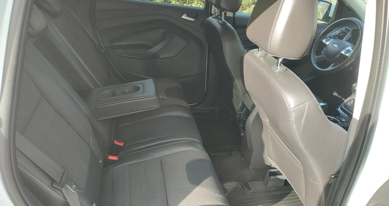 Ford Kuga cena 46500 przebieg: 180000, rok produkcji 2011 z Oleśnica małe 326